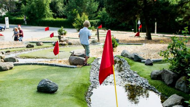 Minigolf på Langeland - børnevenlige aktiviteter