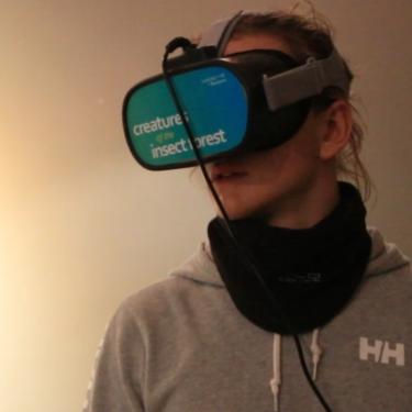 På Skovsgaard Gods kunne de besøgende med VR briller opleve Insektskoven